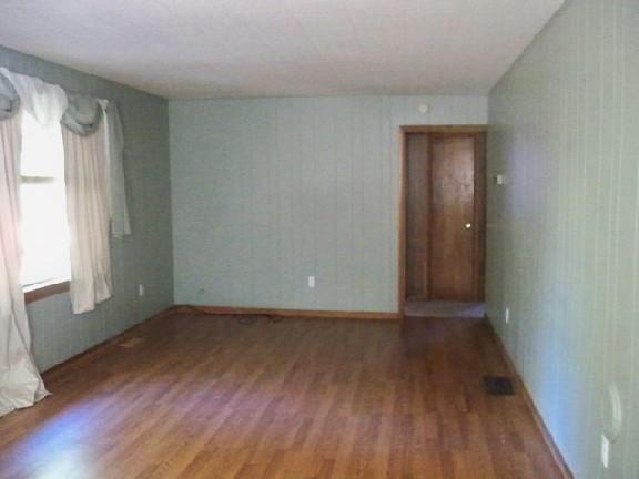 1540 Benjamin Road Muskegon, MI 49445 - Photo 5 of 10 Additional Photo