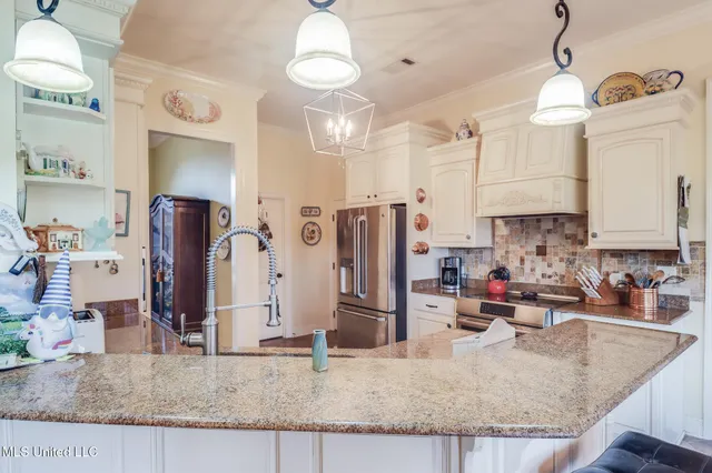 $319,900 | 26 Scenic Meadow Drive, Carriere, MS 39426