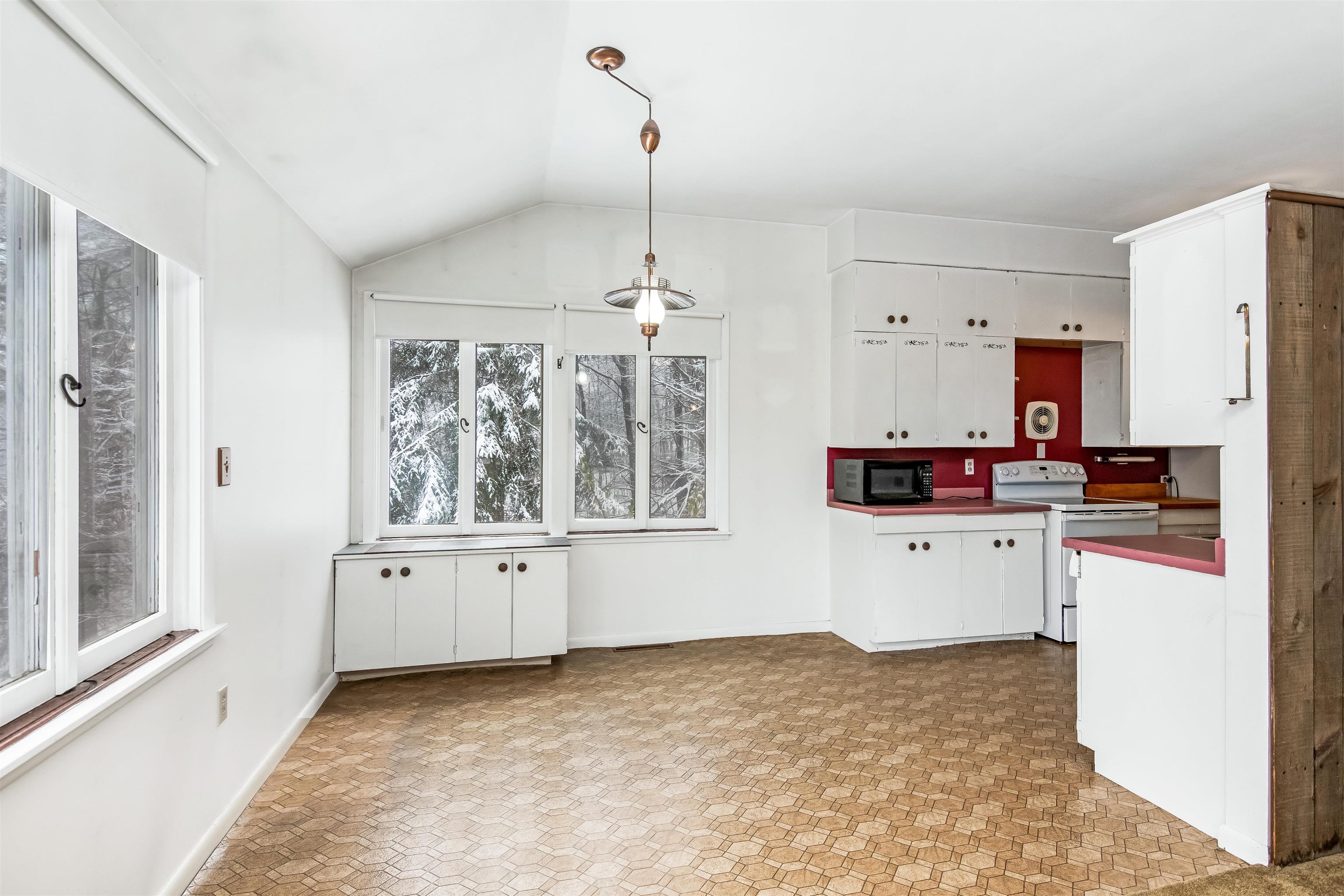 62 Range Road Underhill, VT 05489 - Photo 14 of 33