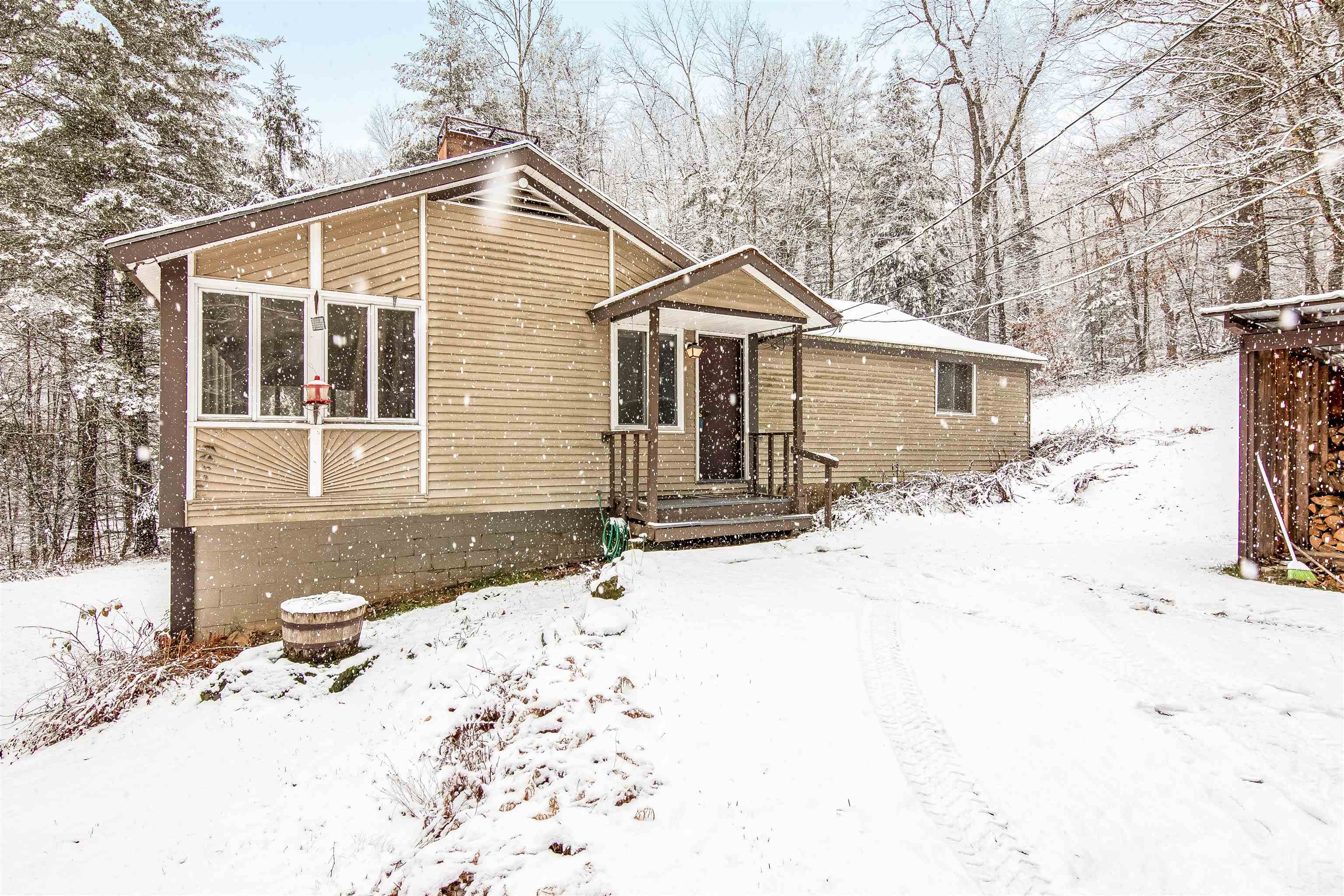 62 Range Road Underhill, VT 05489 - Photo 5 of 33