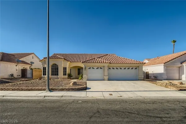 $2,361 | 5228 West Camino Del Rancho, Las Vegas, NV 89130