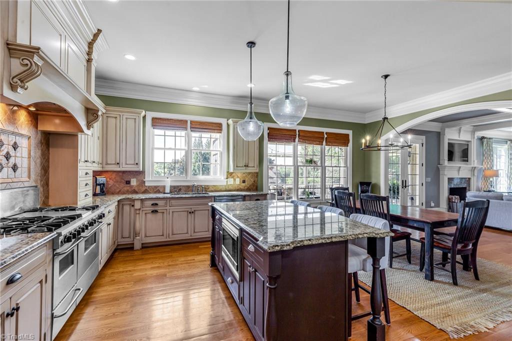 8401 Linville Oaks Drive Oak Ridge, NC 27310 - Photo 19 of 38