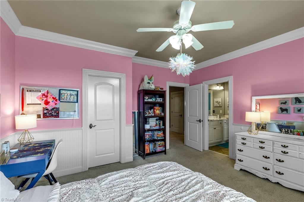 8401 Linville Oaks Drive Oak Ridge, NC 27310 - Photo 22 of 38