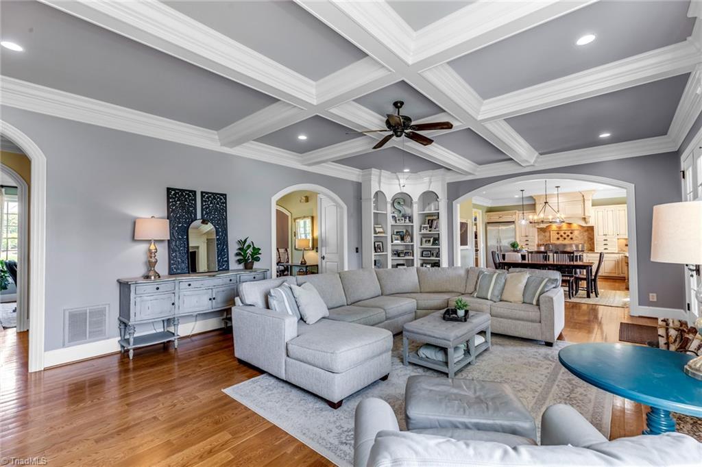 8401 Linville Oaks Drive Oak Ridge, NC 27310 - Photo 10 of 38