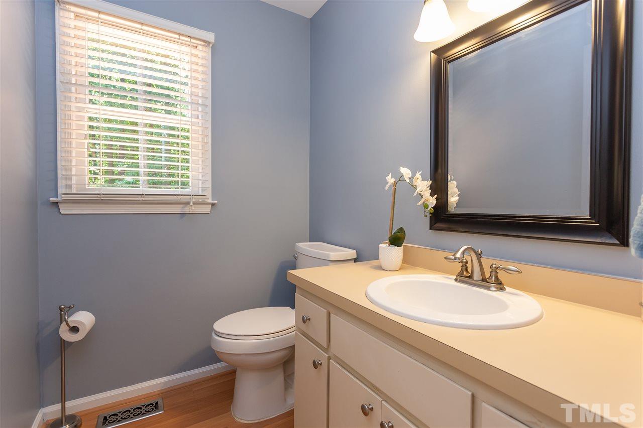 7709 Valley Run Drive Raleigh, NC 27615 - Photo 11 of 29 Gallery Image 11