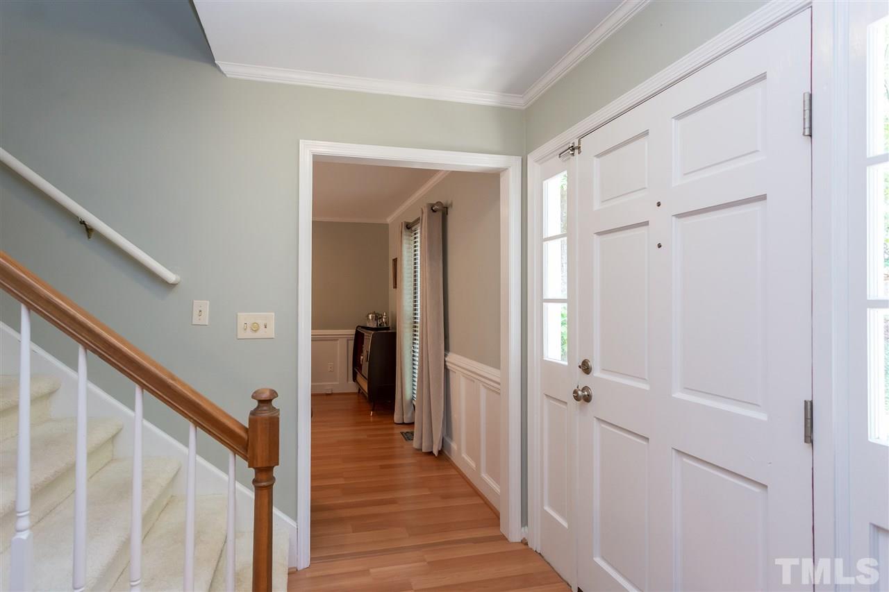 7709 Valley Run Drive Raleigh, NC 27615 - Photo 4 of 29 Gallery Image 4