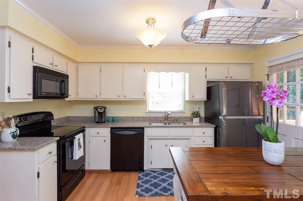 7709 Valley Run Drive Raleigh, NC 27615 - Photo 7 of 29 Gallery Image 7