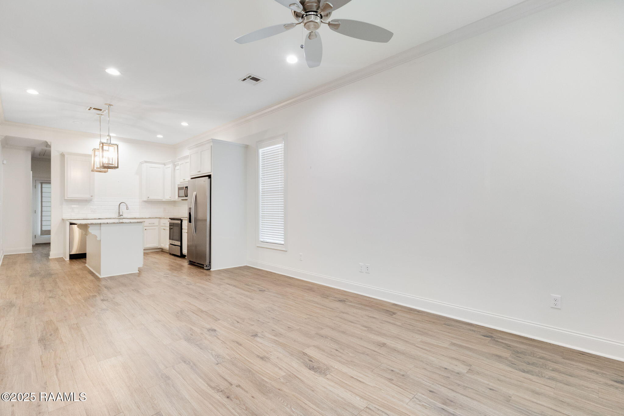 133 Rue Argenteuil Lafayette, LA 70506 - Photo 6 of 15 6-web-or-mls-133 Rue Argenteuil-1