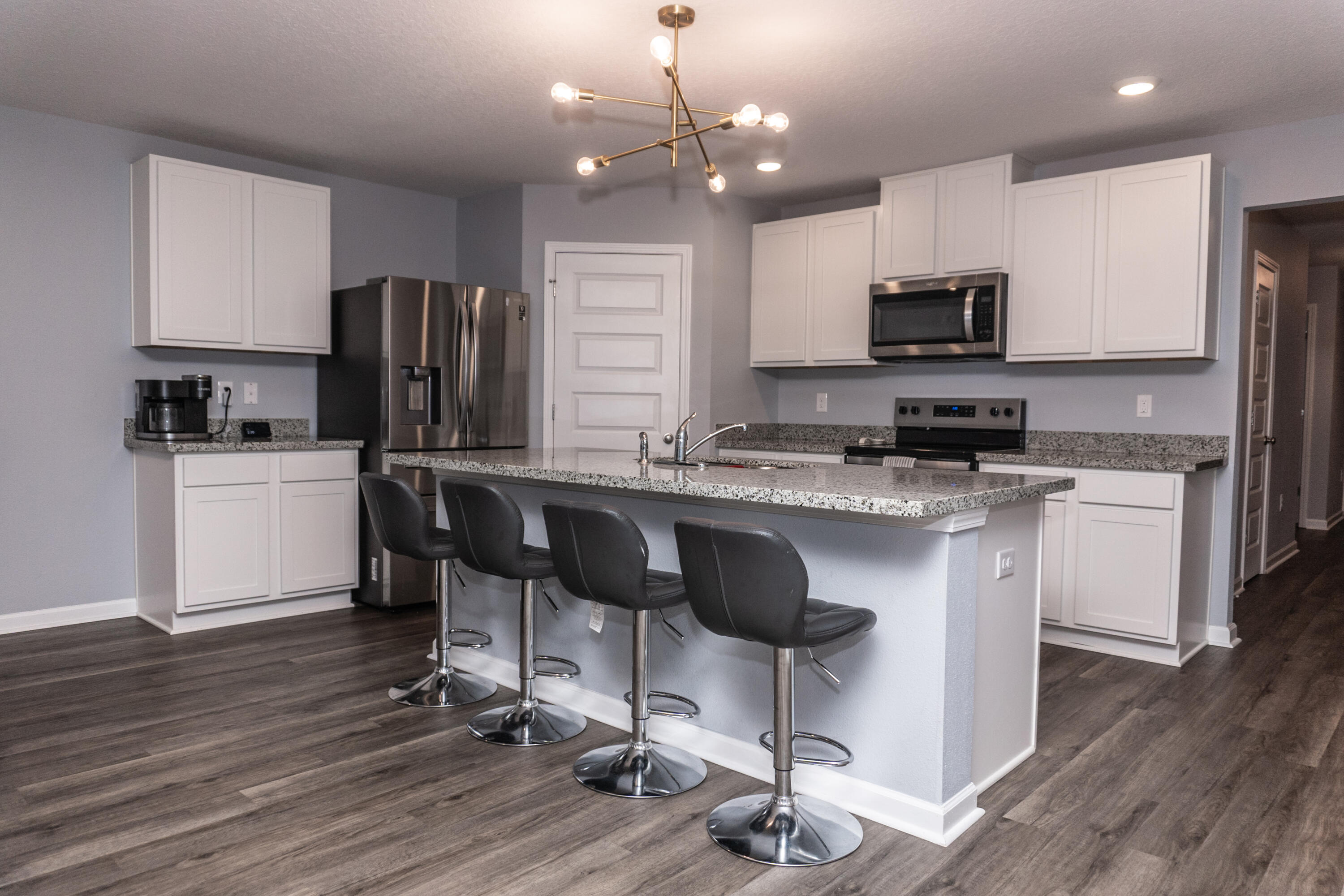 3431 Phoenix Court Crestview, FL 32539 - Photo 6 of 29 DSC02919