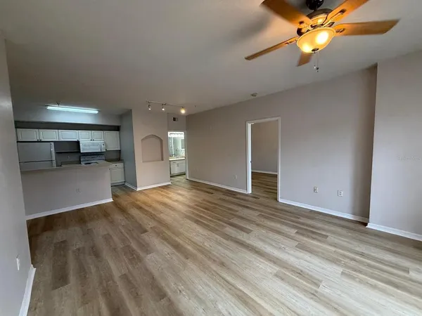 $1,175 | 5506 Metrowest Boulevard, Unit 211, Orlando, FL 32811