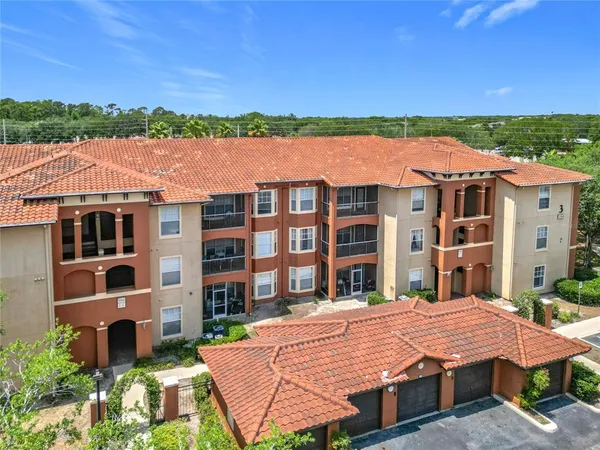 $1,175 | 5506 Metrowest Boulevard, Unit 211, Orlando, FL 32811