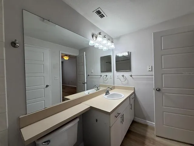 $1,350 | 5506 Metrowest Boulevard, Unit 211, Orlando, FL 32811