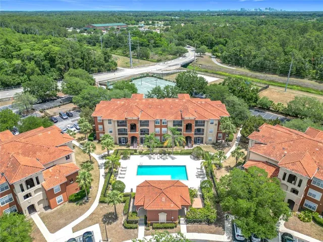 $1,350 | 5506 Metrowest Boulevard, Unit 211, Orlando, FL 32811