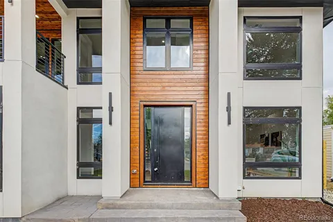 $2,750,000 | 2710 South Gilpin Street, Denver, CO 80210