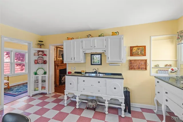 $135,000 | 15 Delevan Street, Auburn, NY 13021