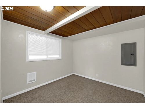 3090 Willakenzie Road Eugene, OR 97401 - Photo 11 of 22 a view of an empty room