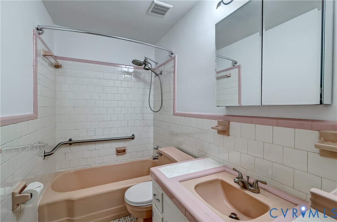 9520 West Providence Road Chesterfield, VA 23236 - Photo 18 of 37 Gallery Image 18