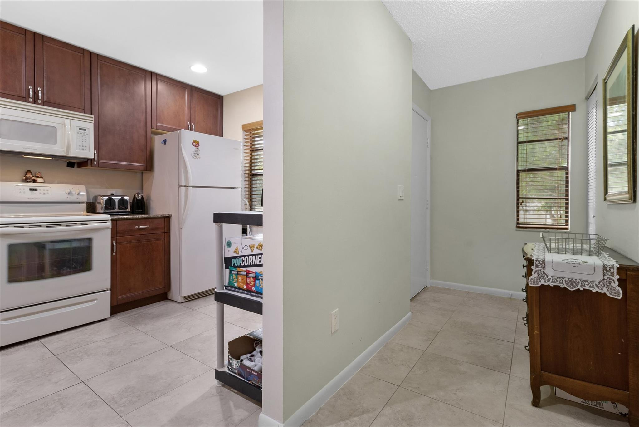 21662 Arriba Real, Unit 44H Boca Raton, FL 33433 - Photo 4 of 32 Photo 4