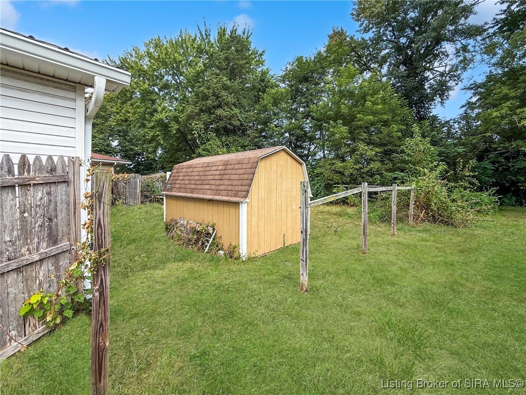 60 Factory Drive Austin, IN 47102 - Photo 19 of 21