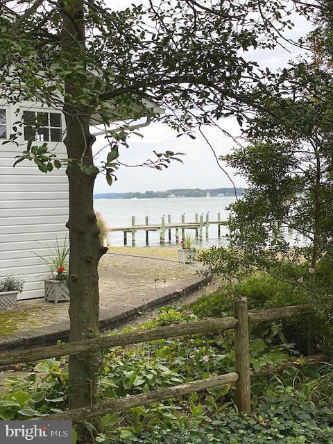 4715 Frederick Avenue Shady Side, MD 20764 - Photo 4 of 31