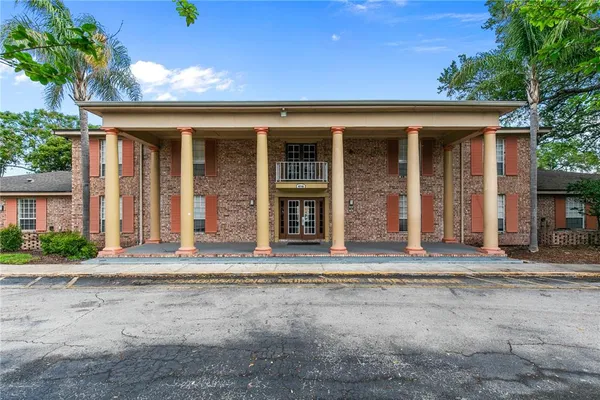 $120,000 | 416 Banyon Tree Circle, Unit 206, Maitland, FL 32751