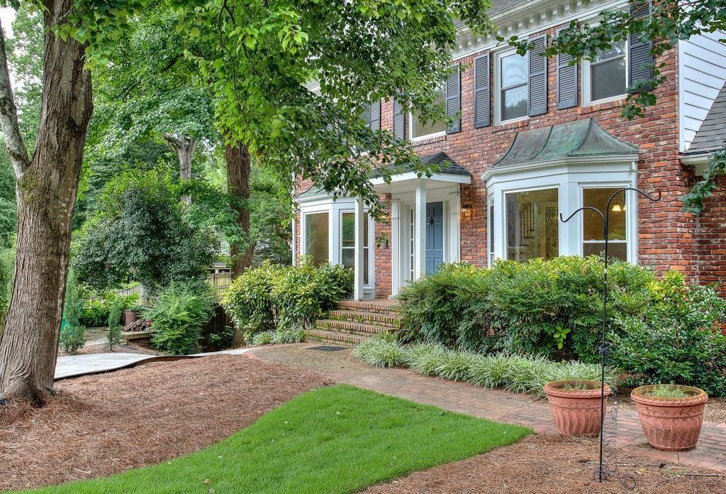 535 Spindlewick Drive Atlanta, GA 30350 - Photo 2 of 10