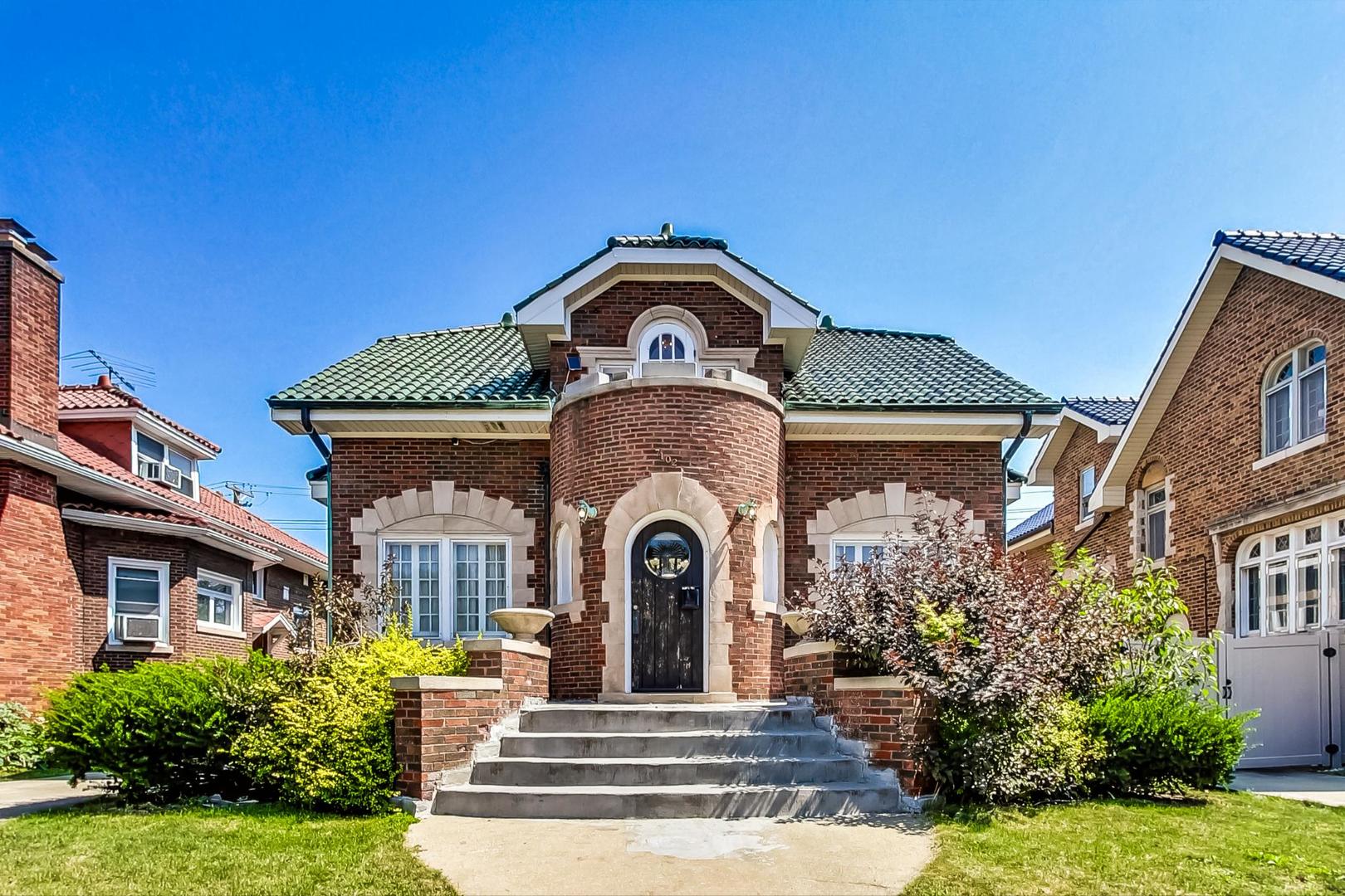 7102 Riverside Drive Berwyn, IL 60402 - Photo 1 of 73 Gallery Image 1