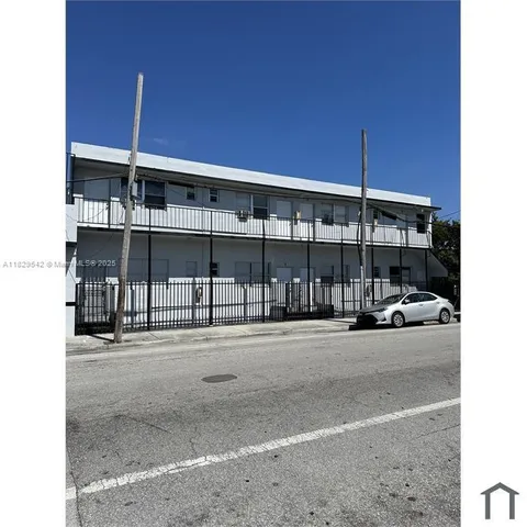 $1,399 | 467 Northwest 8th Street, Unit 1, Miami, FL 33136