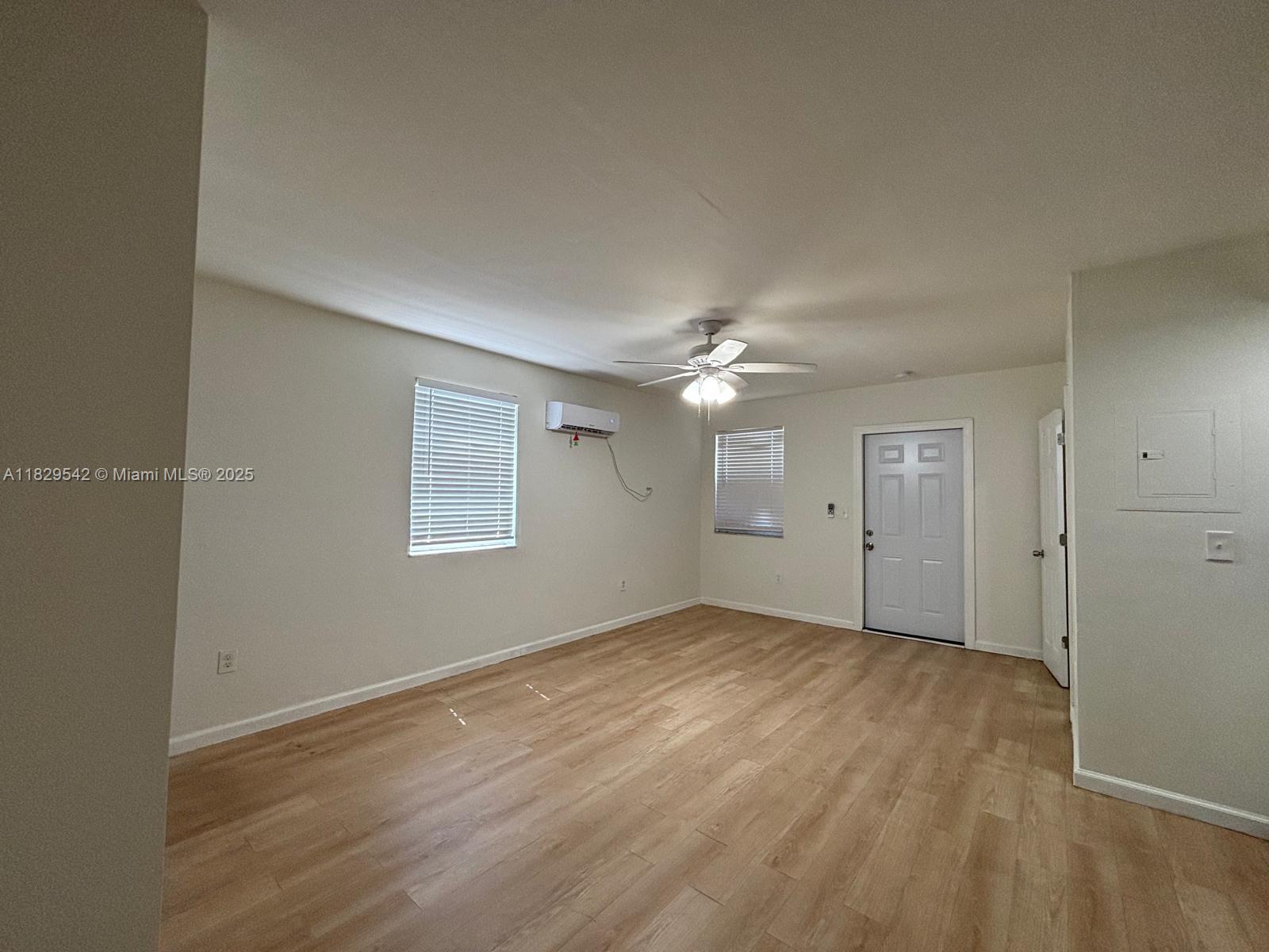 467 Northwest 8th Street, Unit 1 Miami, FL 33136 - Photo 14 of 23