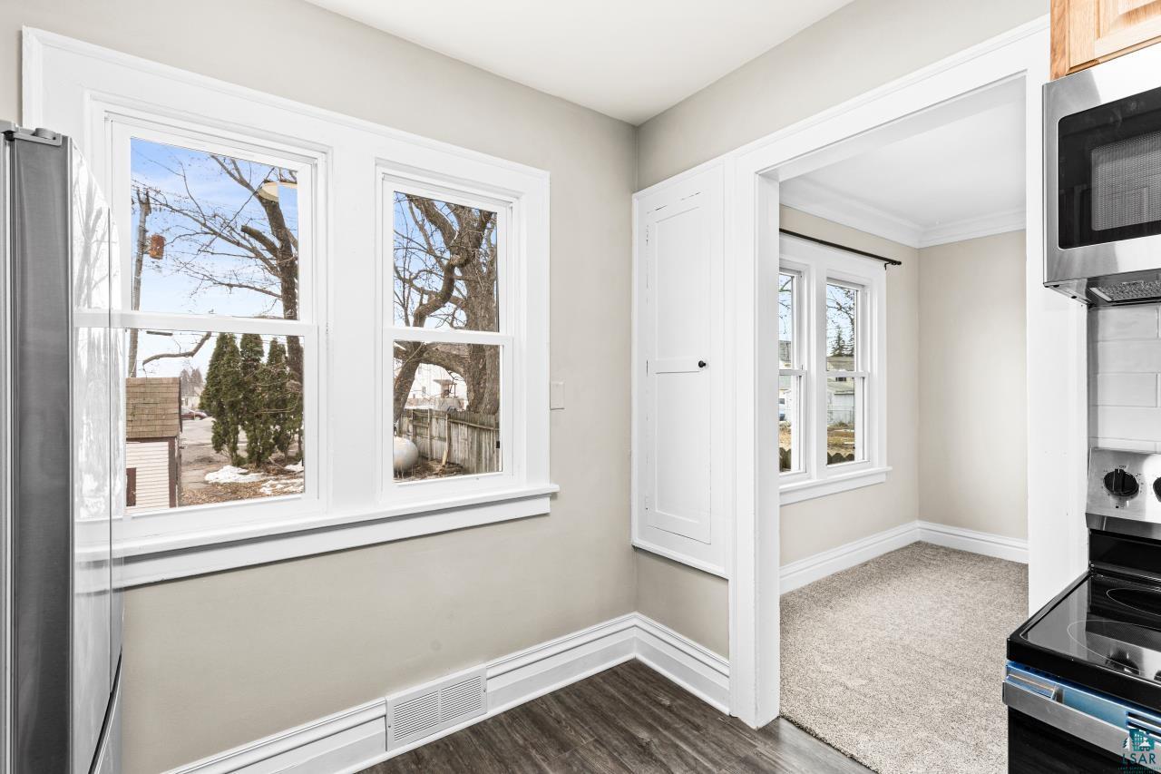 3916 West 4th Street Duluth, MN 55807 - Photo 16 of 38