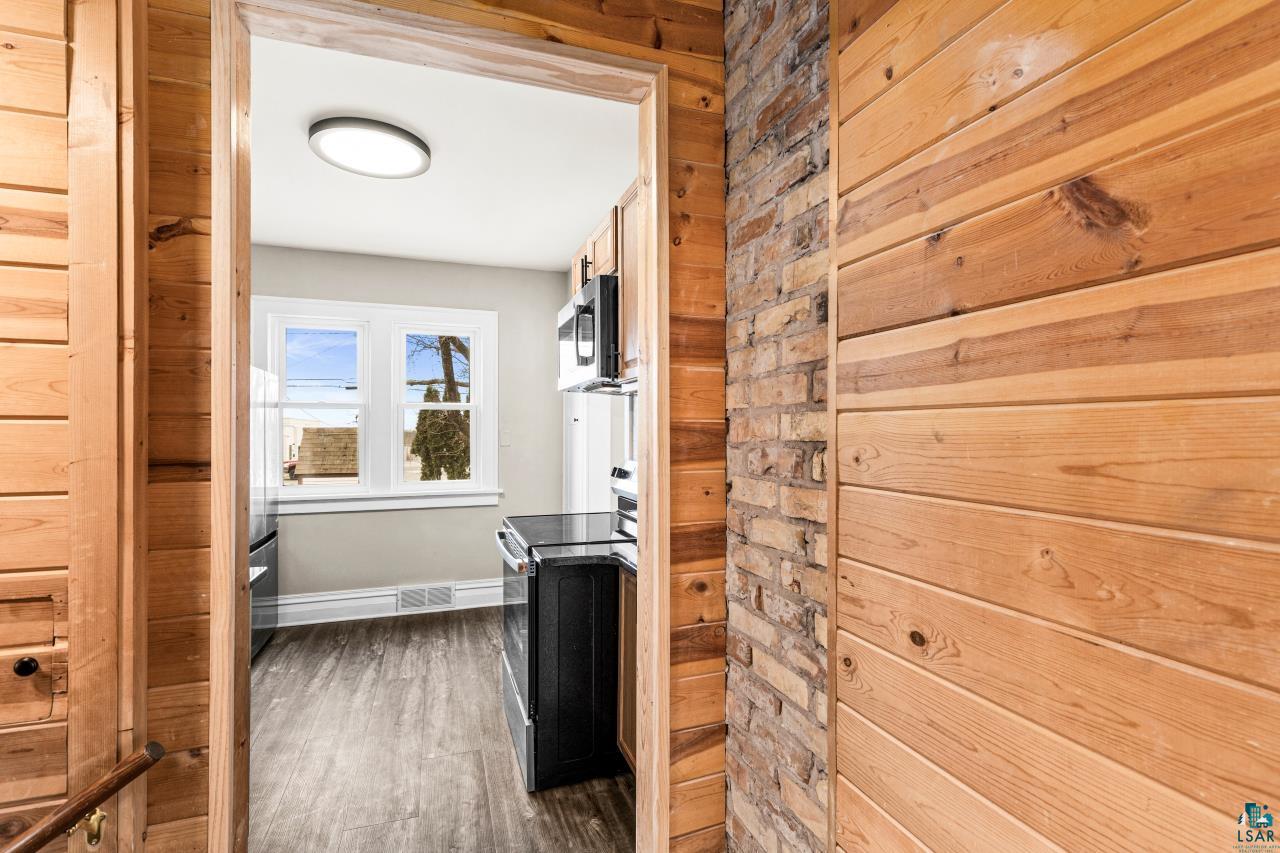 3916 West 4th Street Duluth, MN 55807 - Photo 17 of 38