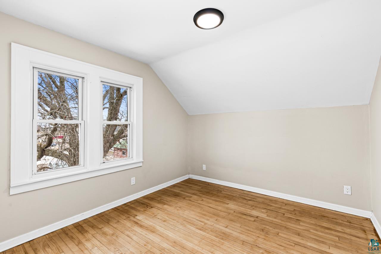 3916 West 4th Street Duluth, MN 55807 - Photo 24 of 38