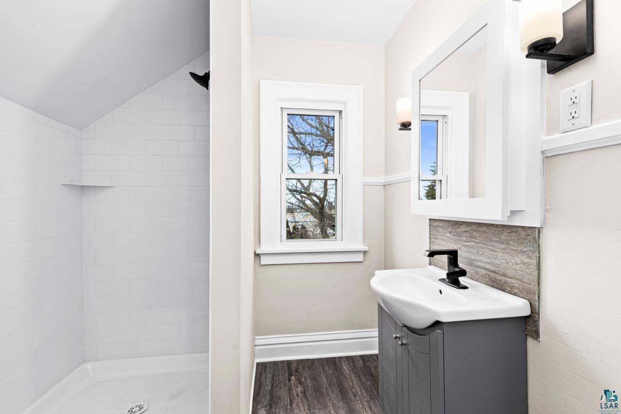 3916 West 4th Street Duluth, MN 55807 - Photo 26 of 38