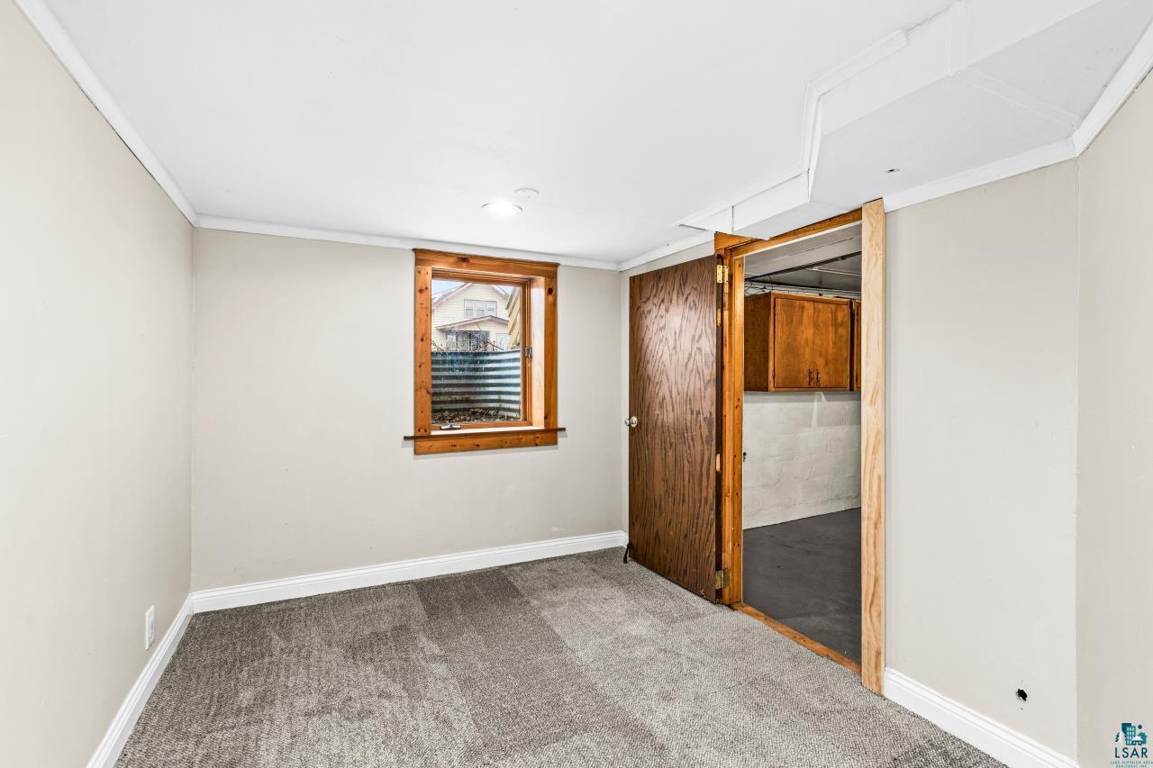3916 West 4th Street Duluth, MN 55807 - Photo 30 of 38