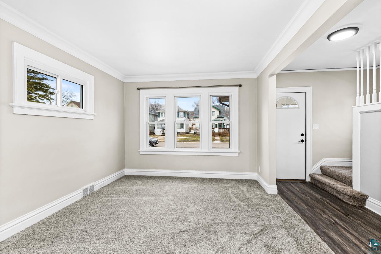3916 West 4th Street Duluth, MN 55807 - Photo 7 of 38