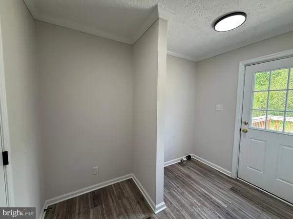 $2,645 | 10504 Benchmark Road, Fredericksburg, VA 22408