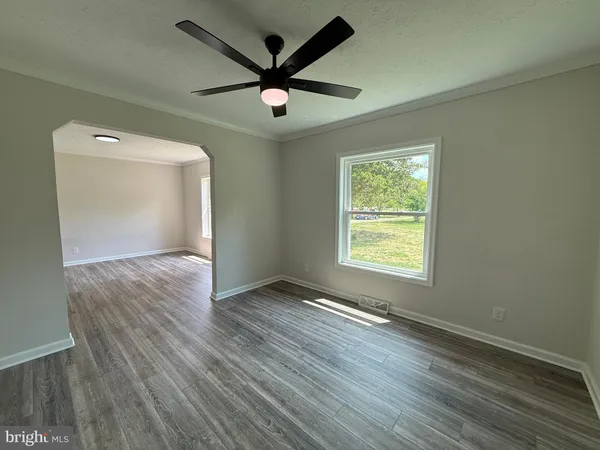 $2,695 | 10504 Benchmark Road, Fredericksburg, VA 22408