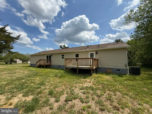 $2,695 | 10504 Benchmark Road, Fredericksburg, VA 22408