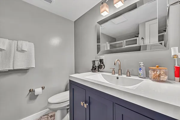 $499,900 | 150 Indian Pointe Drive, Hardy, VA 24101