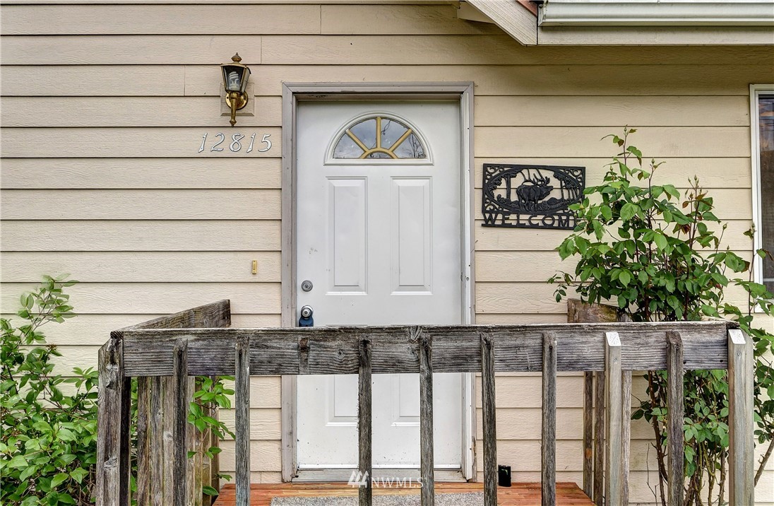 12815 West Macs Loop Road Granite Falls, WA 98252 - Photo 2 of 24 Gallery Image 2