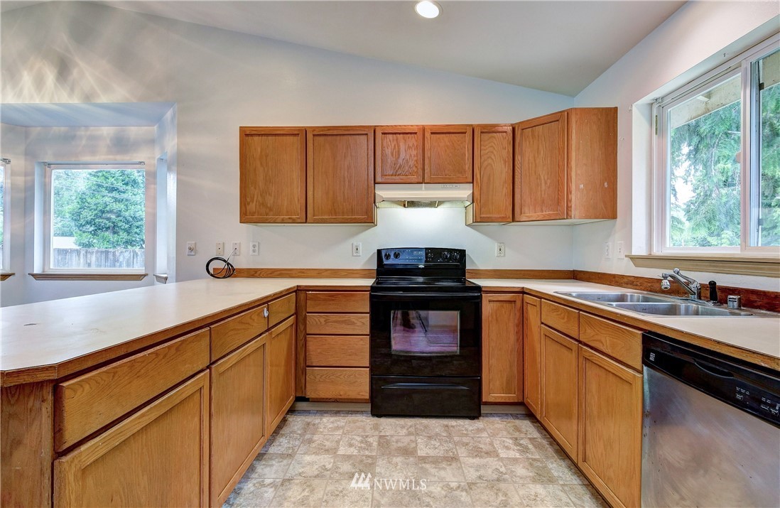 12815 West Macs Loop Road Granite Falls, WA 98252 - Photo 11 of 24 Gallery Image 11