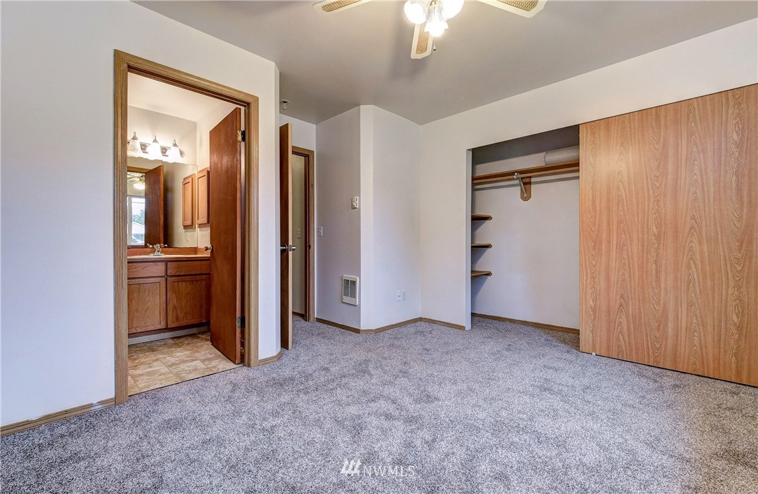12815 West Macs Loop Road Granite Falls, WA 98252 - Photo 6 of 24 Gallery Image 6