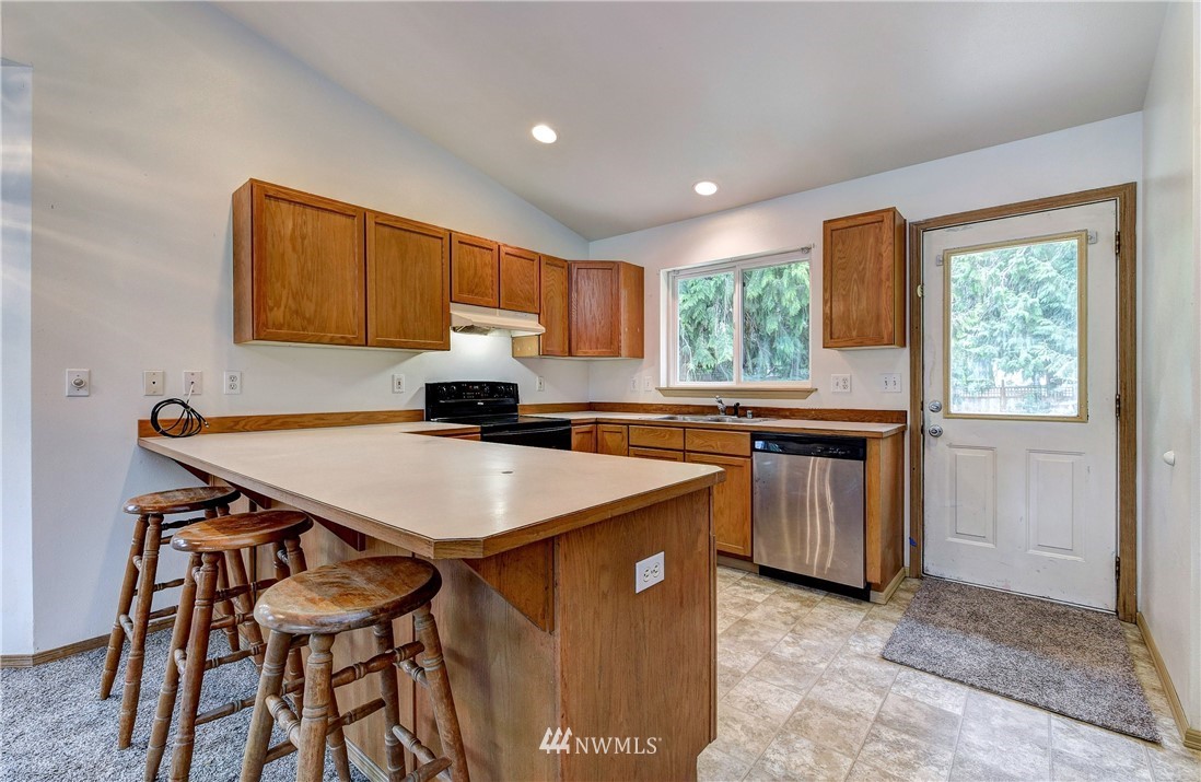 12815 West Macs Loop Road Granite Falls, WA 98252 - Photo 9 of 24 Gallery Image 9