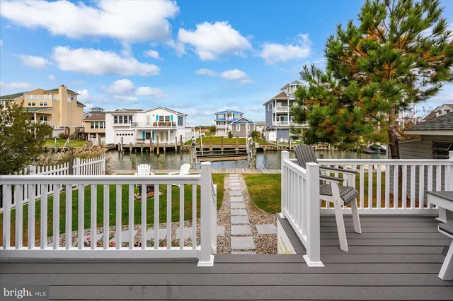 $999,999 | 12353 Meadow Drive, Berlin, MD 21811