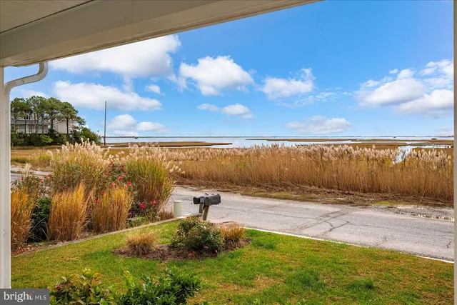 $999,999 | 12353 Meadow Drive, Berlin, MD 21811