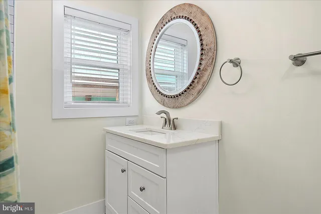 $999,999 | 12353 Meadow Drive, Berlin, MD 21811