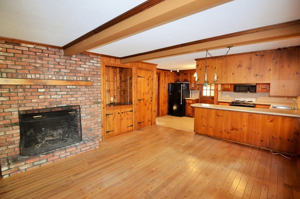 63 East Bare Hill Road Harvard, MA 01451 - Photo 5 of 19