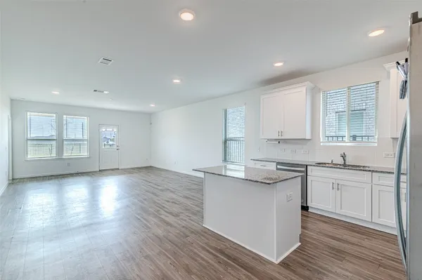 $2,450 | 21119 Turtle Glen Lane, Cypress, TX 77433