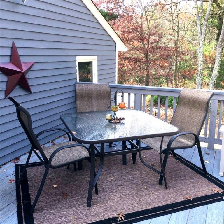 121 East Killingly Road Foster, RI 02825 - Photo 7 of 19