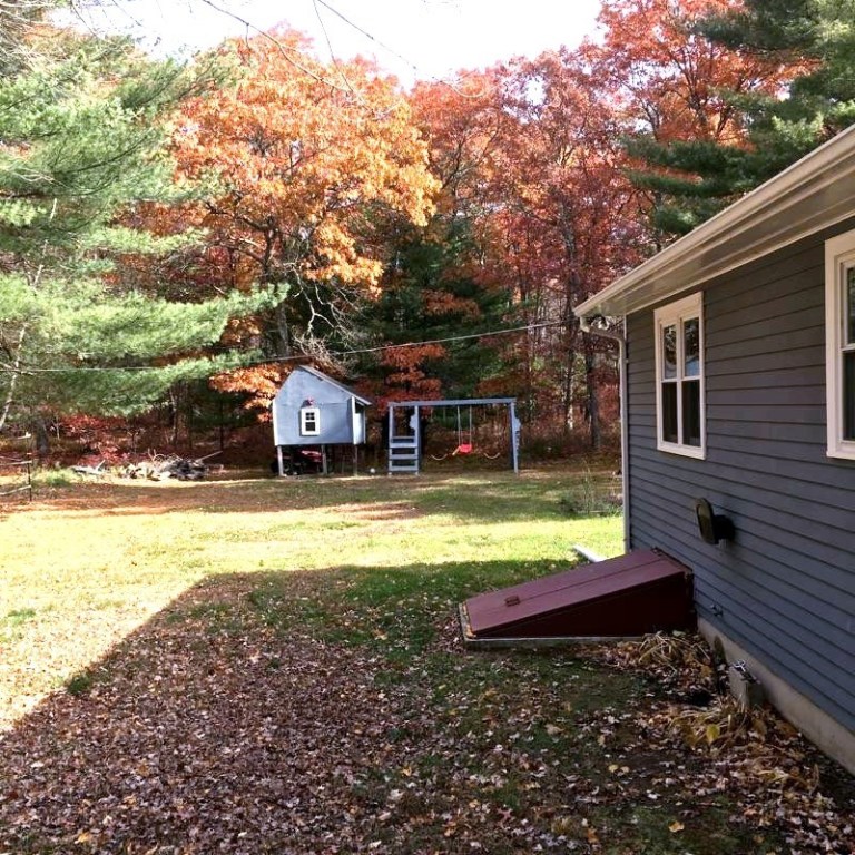 121 East Killingly Road Foster, RI 02825 - Photo 8 of 19